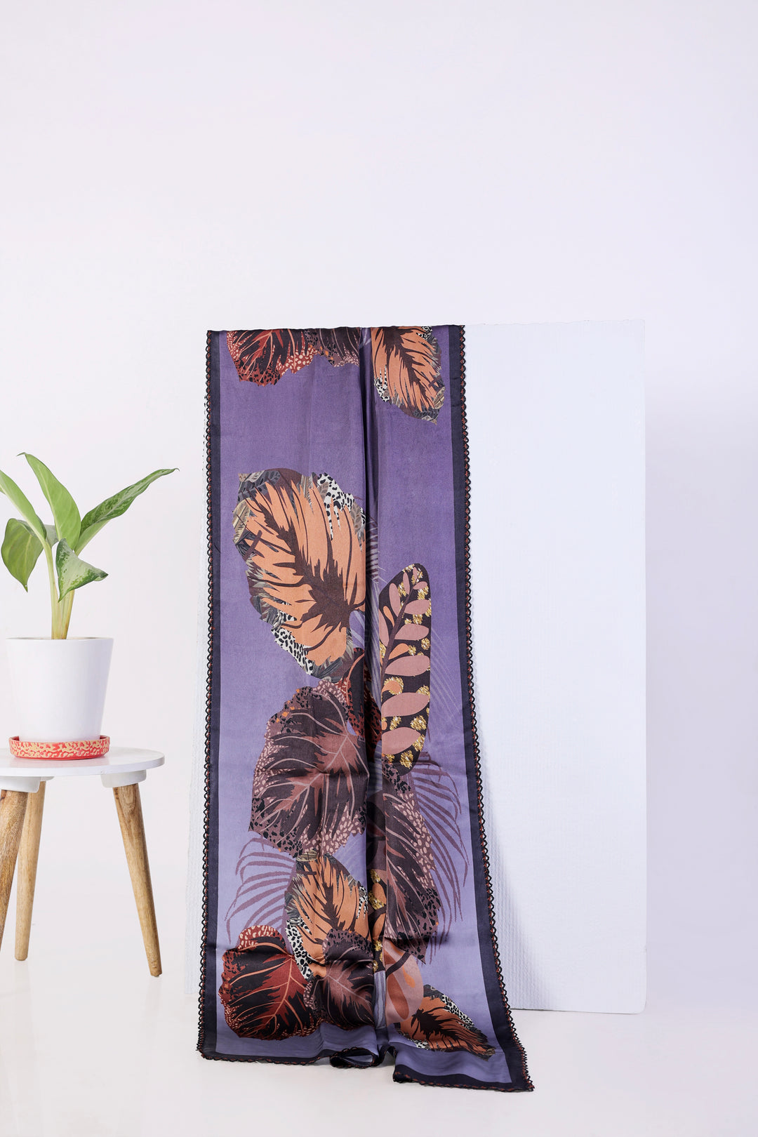 Luxurious Purple Leaf Design Viscose Scarf