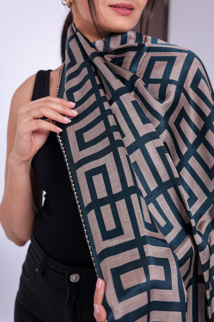 Blue Viscose Scarf with Geometric Pattern